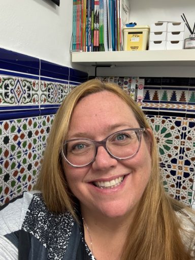 Helen, directora